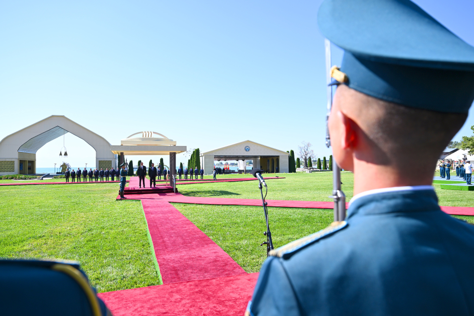 Official welcoming ceremony held for President Ilham Aliyev in Cholpon-Ata (PHOTO/VIDEO)