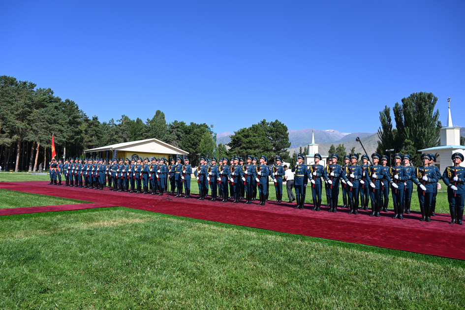 Official welcoming ceremony held for President Ilham Aliyev in Cholpon-Ata (PHOTO/VIDEO)