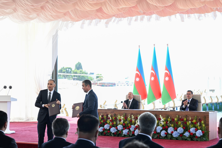 Azerbaijan and Kyrgyzstan exchanged documents signed (PHOTO/VIDEO)