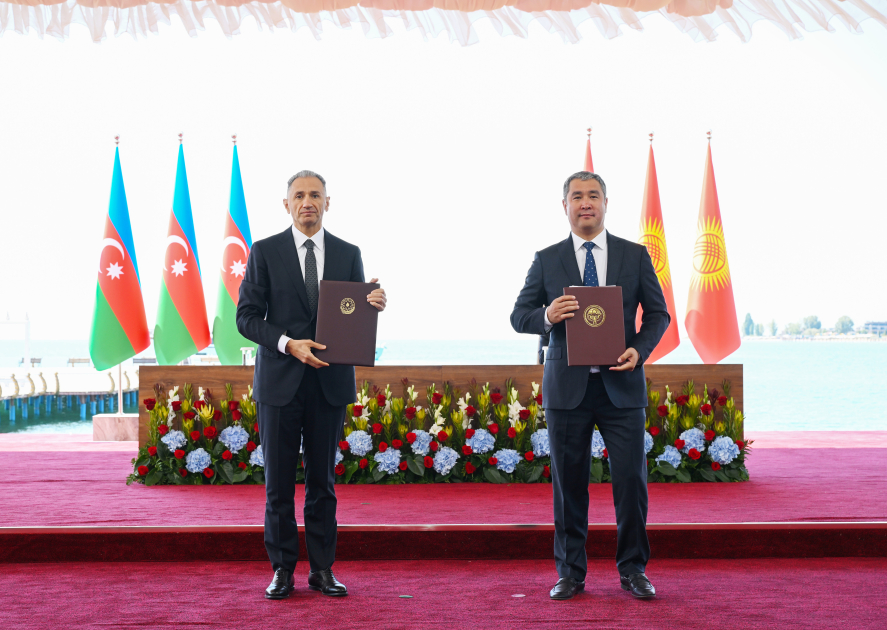 Azerbaijan and Kyrgyzstan exchanged documents signed (PHOTO/VIDEO)