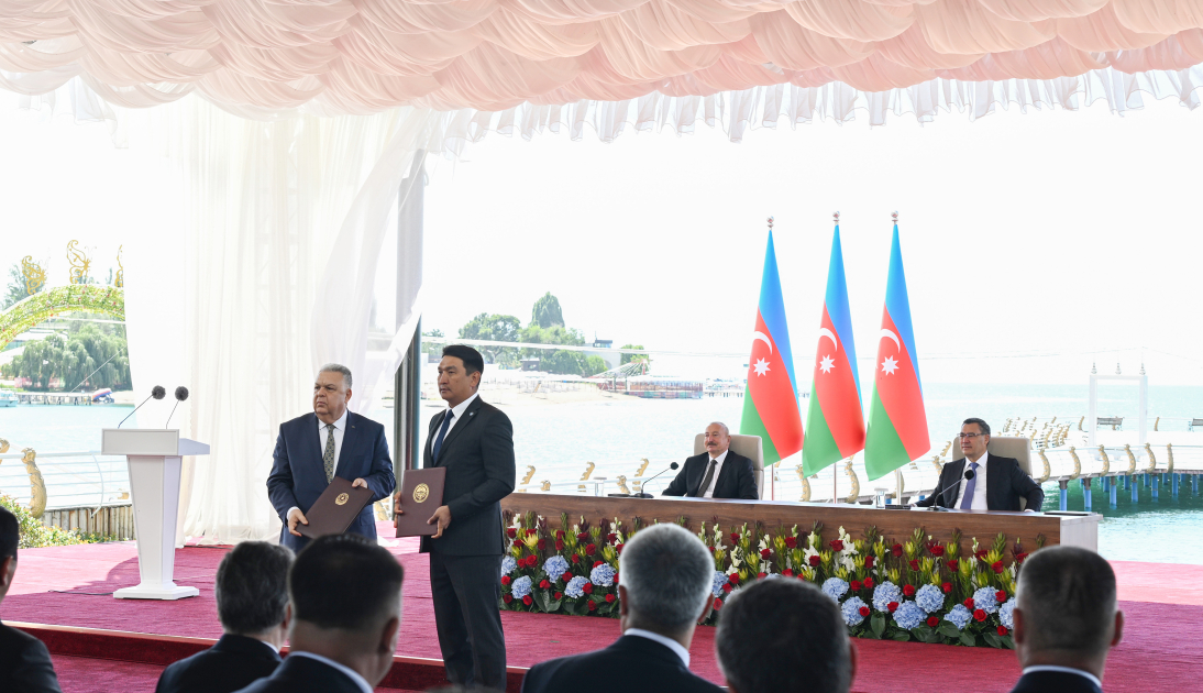 Azerbaijan and Kyrgyzstan exchanged documents signed (PHOTO/VIDEO)
