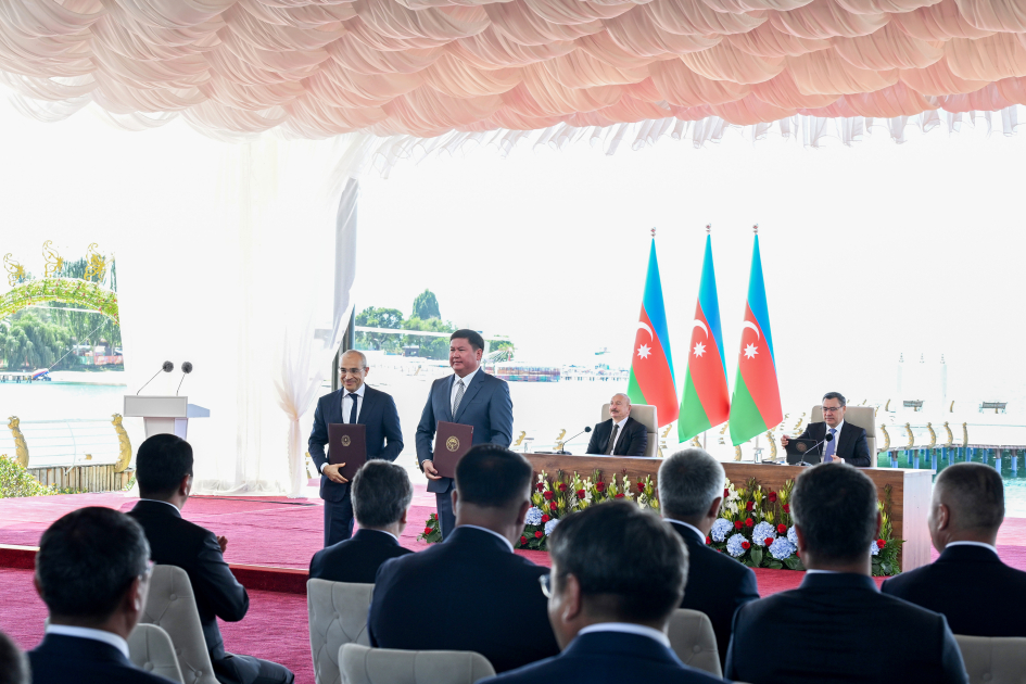 Azerbaijan and Kyrgyzstan exchanged documents signed (PHOTO/VIDEO)