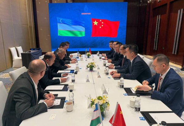 Uzbekneftegaz, China's Honghua discuss faster drilling rig deliveries