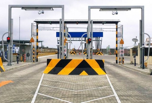 Iran launches digitalization plan for Shahid Rajaee Port terminals