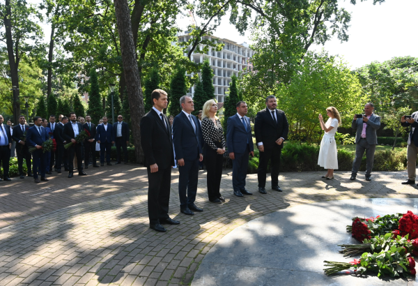 Azerbaijani FM reviews projects restored with his government's support in Irpin (PHOTO)
