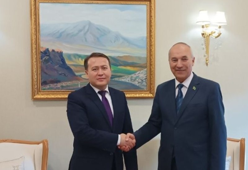 Turkmenistan, Uzbekistan discuss expanding economic ties at CIS level