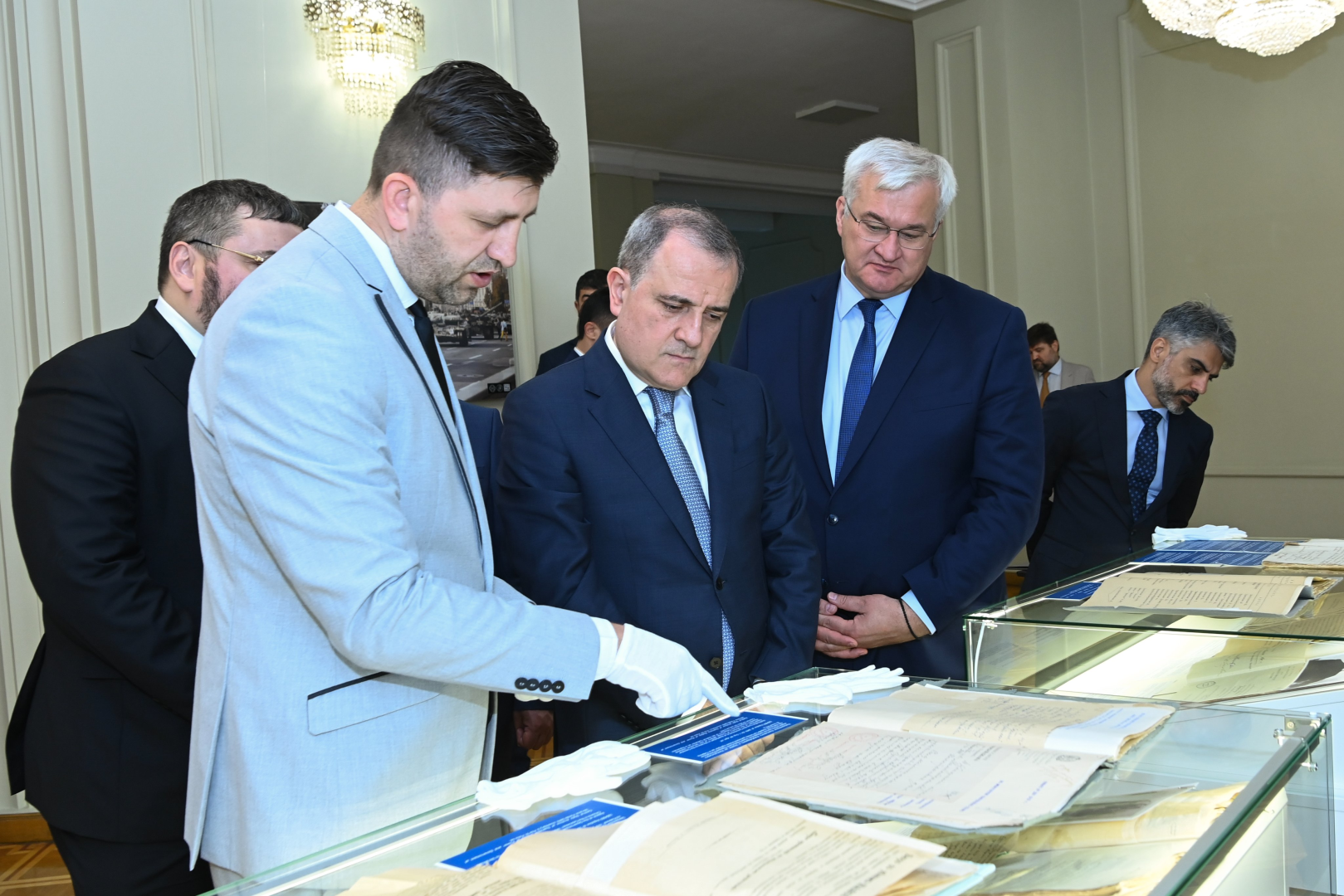 Azerbaijani, Ukrainian FMs discuss interstate strategic partnership (PHOTO)