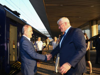 Azerbaijani, Ukrainian FMs discuss interstate strategic partnership (PHOTO)