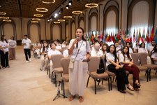 Azerbaijani diaspora youth introduced to Azerbaijan Houses around the world (PHOTO)