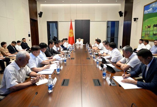 Kyrgyzstan holds meeting on ensuring stable fuel supplies to market