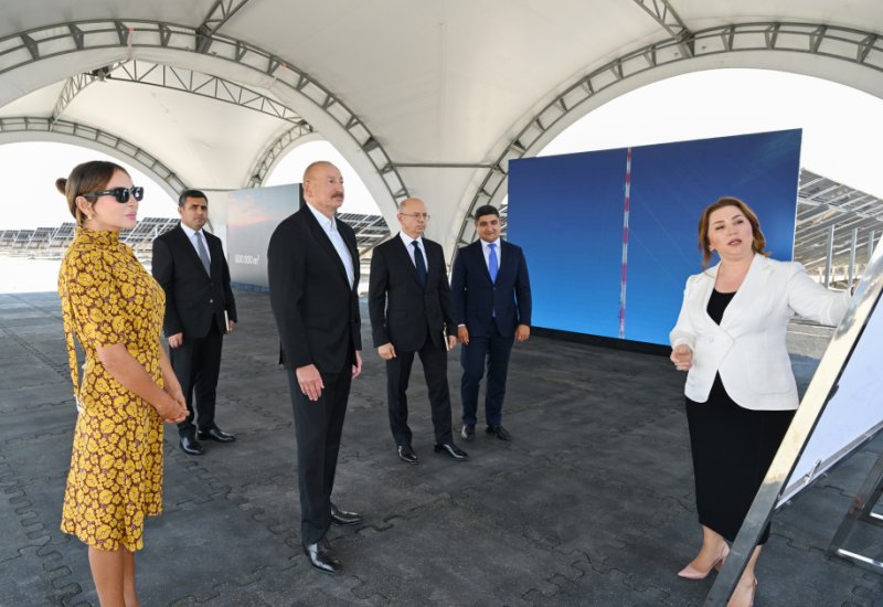 President Ilham Aliyev, First Lady Mehriban Aliyeva inspect construction progress of “Shams 1” and “Garbi Ufug” solar power plants in Nakhchivan (PHOTO/VIDEO)