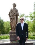 President Ilham Aliyev, First Lady Mehriban Aliyeva attend inauguration of monument to architect Ajami Nakhchivani at "Ajami Seyrangahi" recreation complex in Nakhchivan (PHOTO/VIDEO)