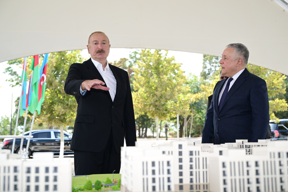 President Ilham Aliyev lays foundation stone of social housing complex in Nakhchivan city (PHOTO)