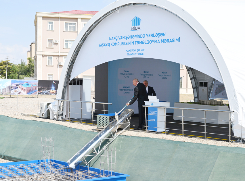 President Ilham Aliyev lays foundation stone of social housing complex in Nakhchivan city (PHOTO)