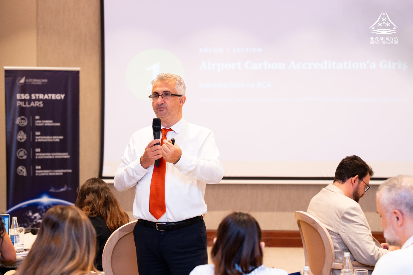 Heydar Aliyev International Airport defines priorities for next stage of carbon management (PHOTO)