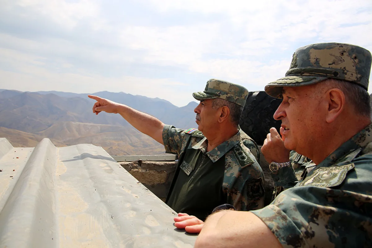 Azerbaijani minister of defense visits military units in Nakhchivan (PHOTO/VIDEO)