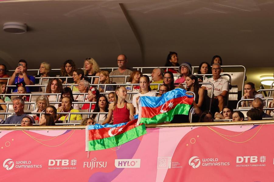 Azerbaijani gymnast competes at World Championships in Frankfurt (PHOTO)