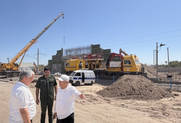 Uzbekistan reviews progress on 35-km Urgench-Khiva toll road