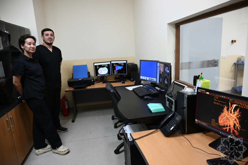 Azerbaijani journalists review work of Uzbekistan’s Children’s Medical Center (PHOTO)