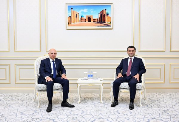 Azerbaijan, Uzbekistan discuss bilateral ties at political consultations