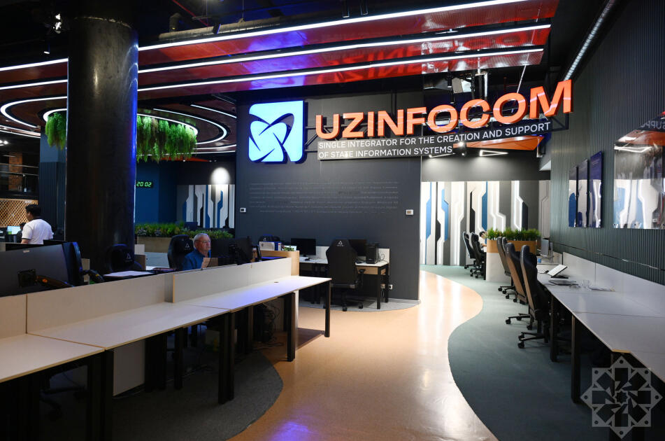 Azerbaijani journalists visit Uzbekistan’s growing digital ecosystem at IT Park (PHOTO)