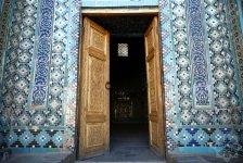 Azerbaijani journalists visit Shakhi Zinda memorial complex in Samarkand (PHOTO)