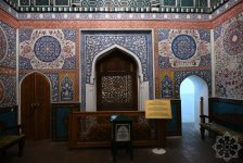 Azerbaijani journalists visit Shakhi Zinda memorial complex in Samarkand (PHOTO)