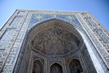 Three madrasas, one history: Azerbaijani journalists visit Registan square (PHOTO/VIDEO)