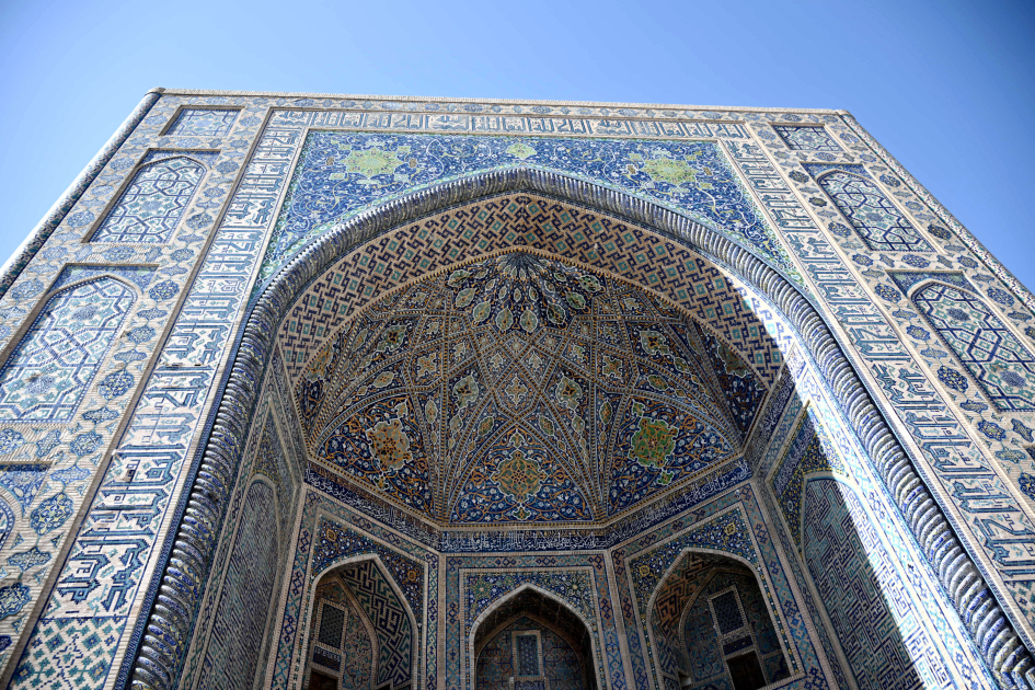 Three madrasas, one history: Azerbaijani journalists visit Registan square (PHOTO/VIDEO)
