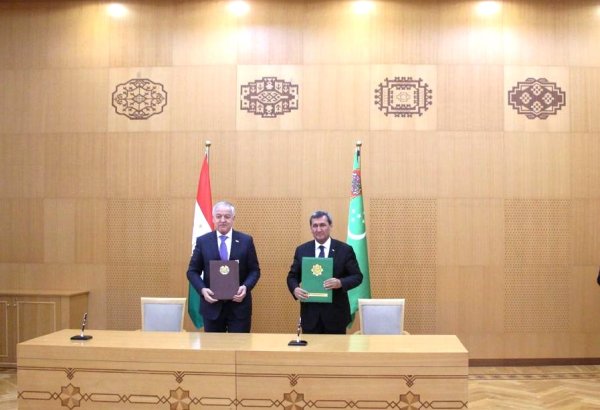 Tajikistan, Turkmenistan ink foreign ministry co-op program through 2028