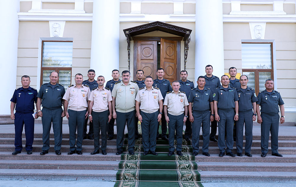 Azerbaijan, Uzbekistan exchange defense experience in Tashkent (PHOTO)