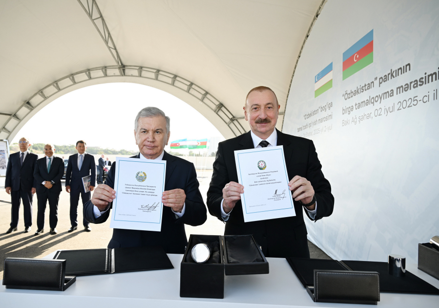 President Ilham Aliyev gives interview to Uzbekistan National News Agency (PHOTO)