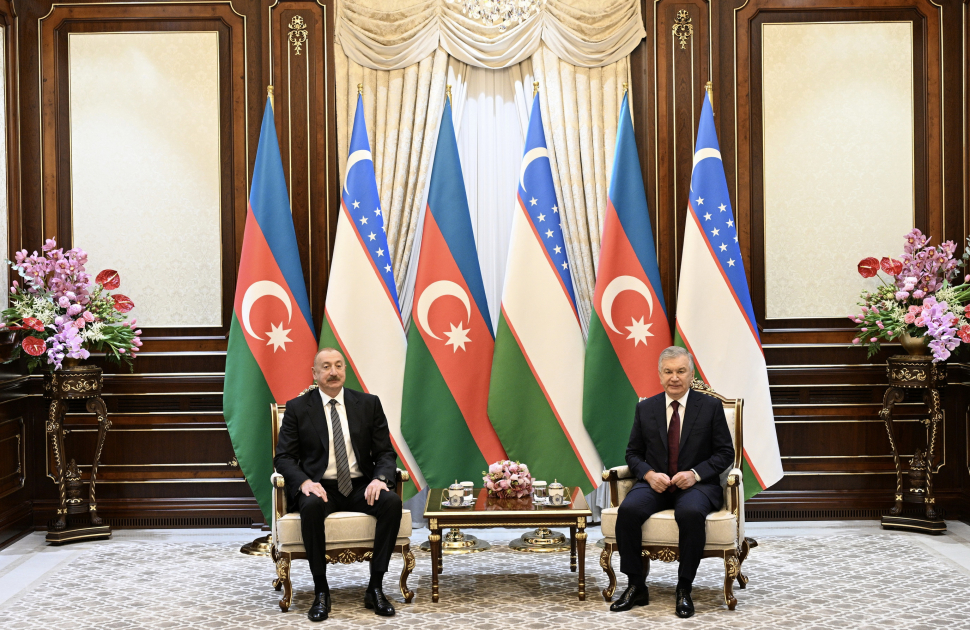 President Ilham Aliyev gives interview to Uzbekistan National News Agency (PHOTO)