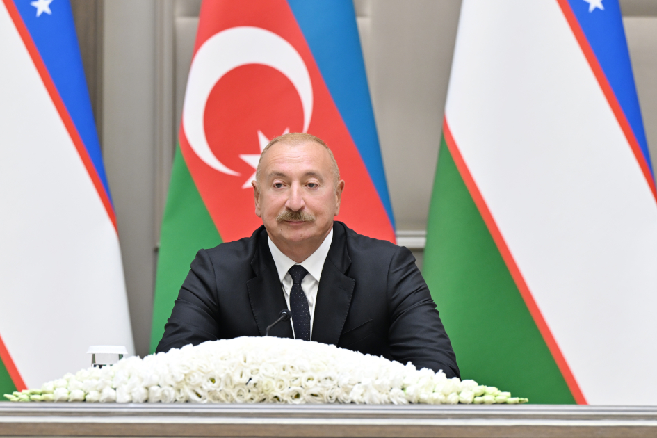 President Ilham Aliyev and President Shavkat Mirziyoyev make press statements (PHOTO/VIDEO)
