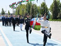 President Ilham Aliyev, First Lady Mehriban Aliyeva visited Independence Monument in Tashkent (PHOTO/VIDEO)