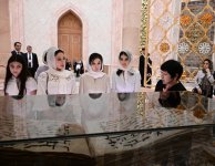 First Lady Mehriban Aliyeva and Leyla Aliyeva visit Center of Islamic Civilization in Tashkent (PHOTO)