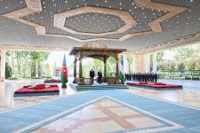 Official welcome ceremony held for President Ilham Aliyev in Tashkent (PHOTO)