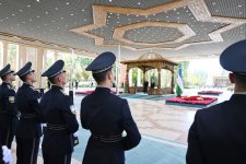 Official welcome ceremony held for President Ilham Aliyev in Tashkent (PHOTO)