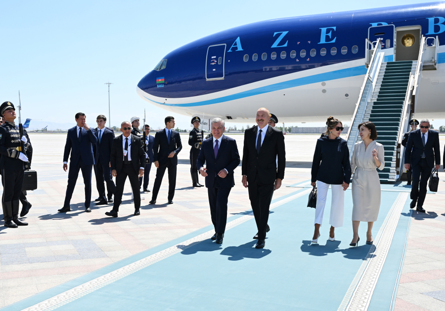 President Ilham Aliyev arrives in Uzbekistan on state visit (PHOTO/VIDEO)