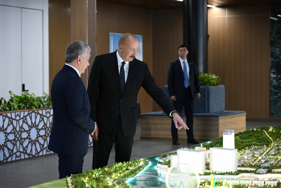 President Ilham Aliyev reviews Uzbekistan’s largest urban development project — “New Tashkent” (PHOTO)