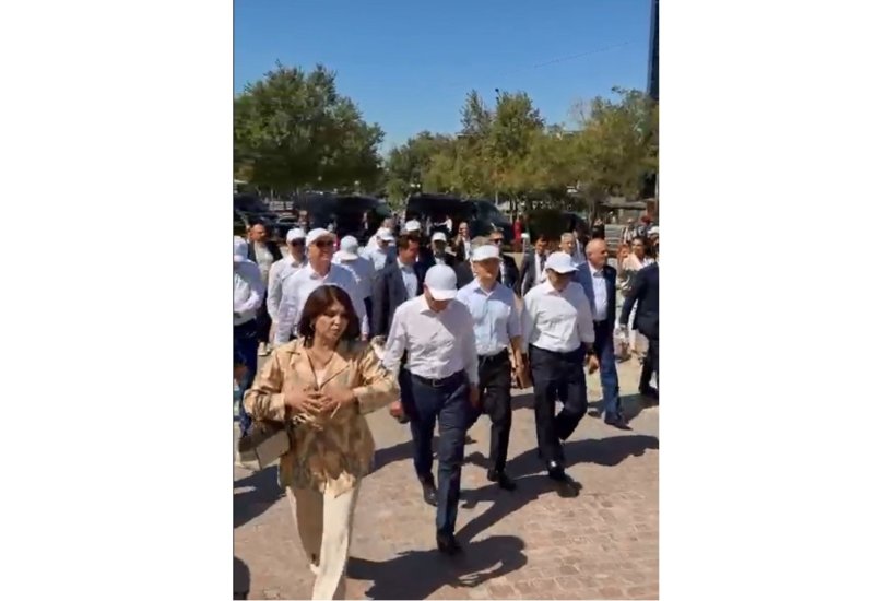 Azerbaijani delegation visits historic Ark Fortress in Bukhara