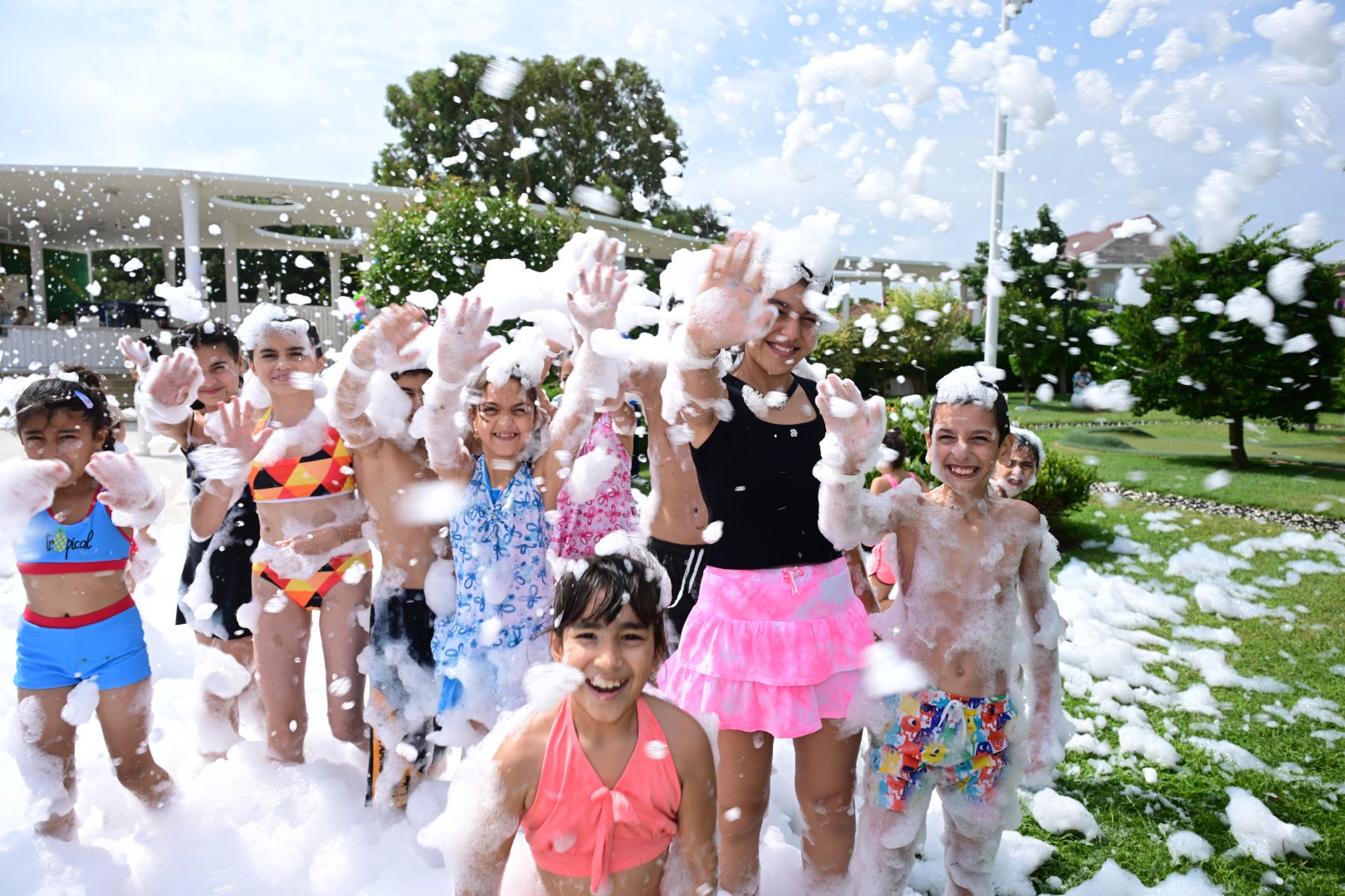 On initiative of Mehriban Aliyeva, President of Heydar Aliyev Foundation, entertainment event held for children in need of special care (PHOTO/VIDEO)