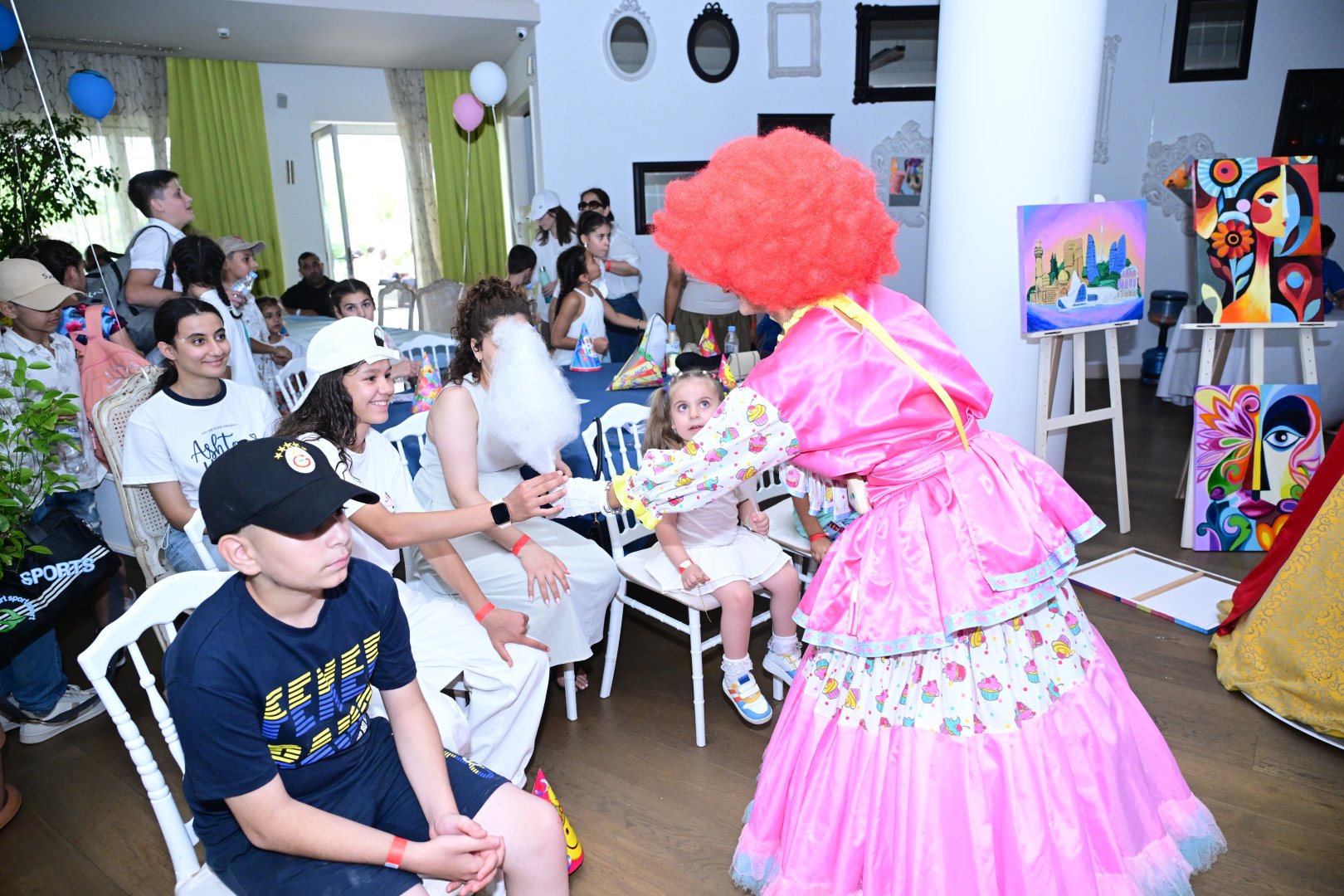 On initiative of Mehriban Aliyeva, President of Heydar Aliyev Foundation, entertainment event held for children in need of special care (PHOTO/VIDEO)