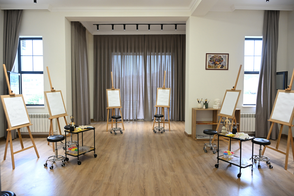 First Vice-President Mehriban Aliyeva attends opening of Bilgah Art School (PHOTO)