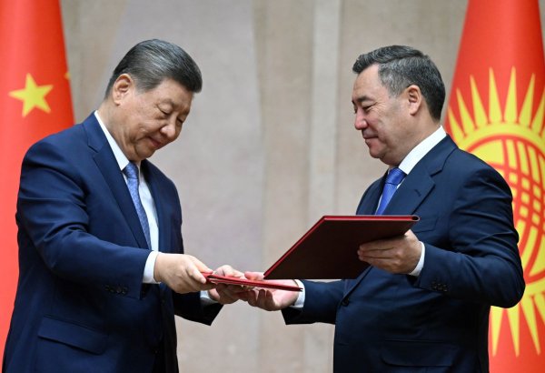 Kyrgyzstan, China sign agreements on transport, trade and investment