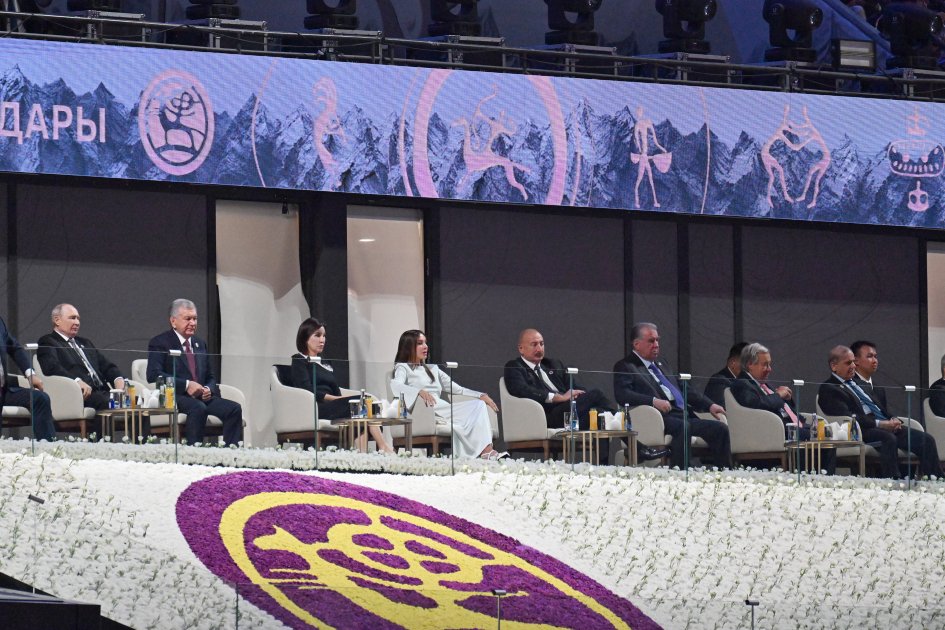 President Ilham Aliyev, and First Lady Mehriban Aliyeva attend opening ceremony of 6th World Nomad Games in Bishkek (PHOTO/VIDEO)