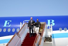 President Ilham Aliyev arrives in Kyrgyz Republic for working visit (PHOTO)