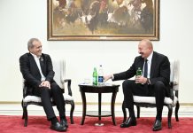 President Ilham Aliyev meets with Iranian President in Bishkek (PHOTO/VIDEO)