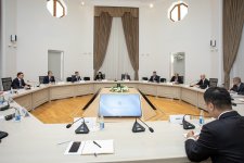 Azerbaijan, China advance talks on new energy projects (PHOTO)