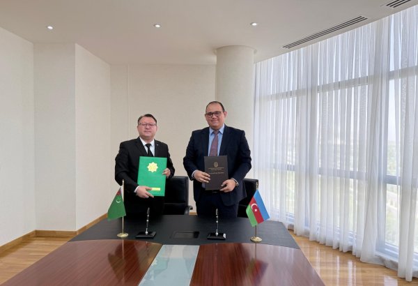 Azerbaijan and Turkmenistan conduct consular consultations (PHOTO)